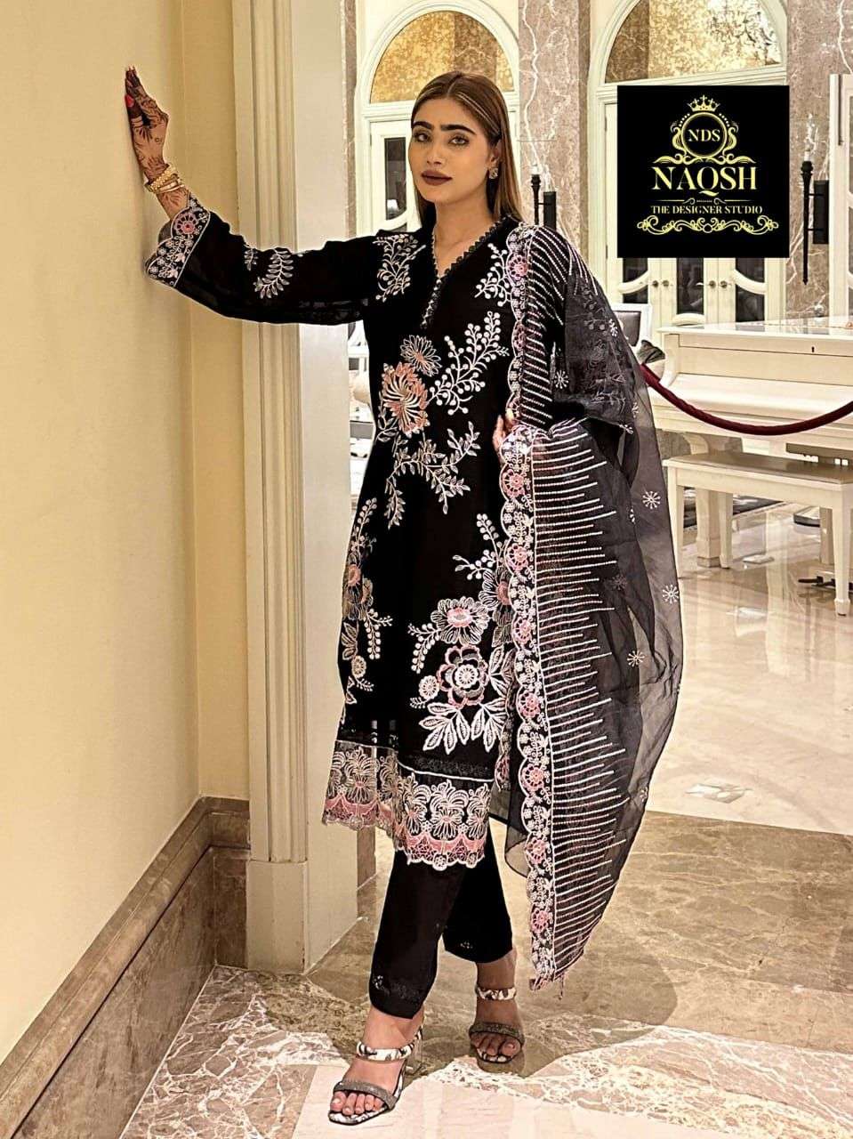 NAQSH 15014 by NAQSH DESIGNER STUDIO fox georgette suit collection manufacturer surat