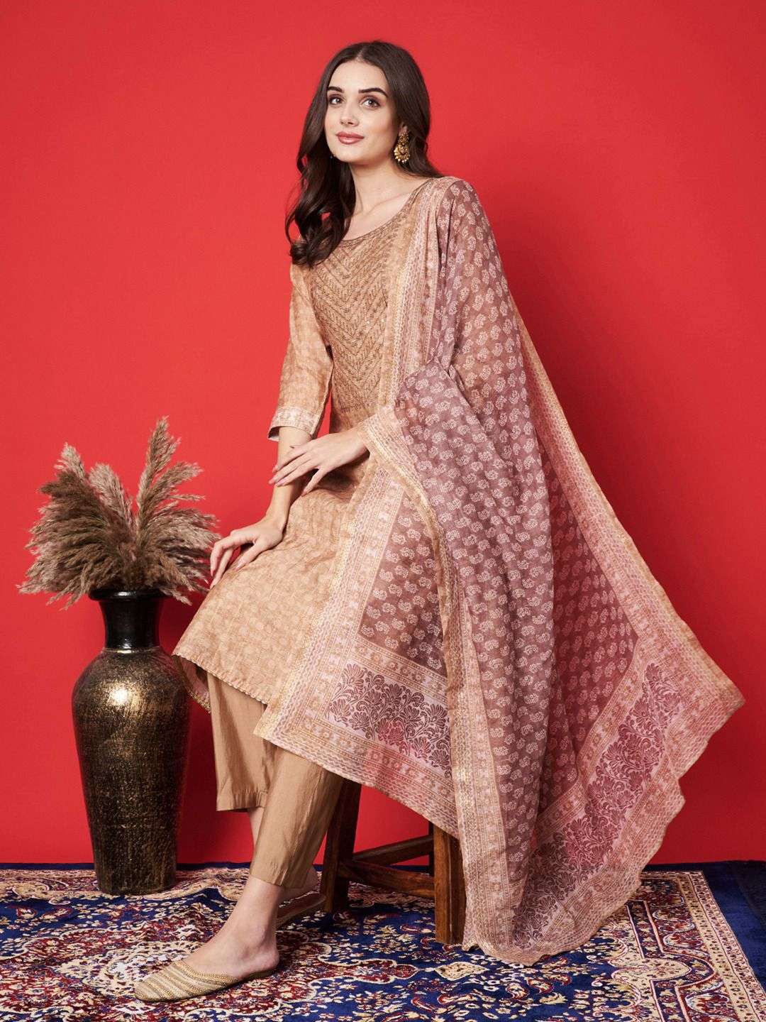 Khazana suit  Dn 9788 AB by Label khoj suit collection manufacturer surat 