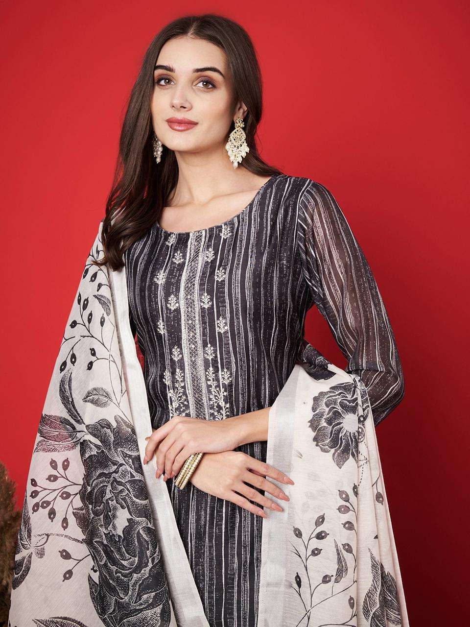 Khazana suit Dn 9812 A B by Label khoj Munga silk kurti collection manufacturer surat 