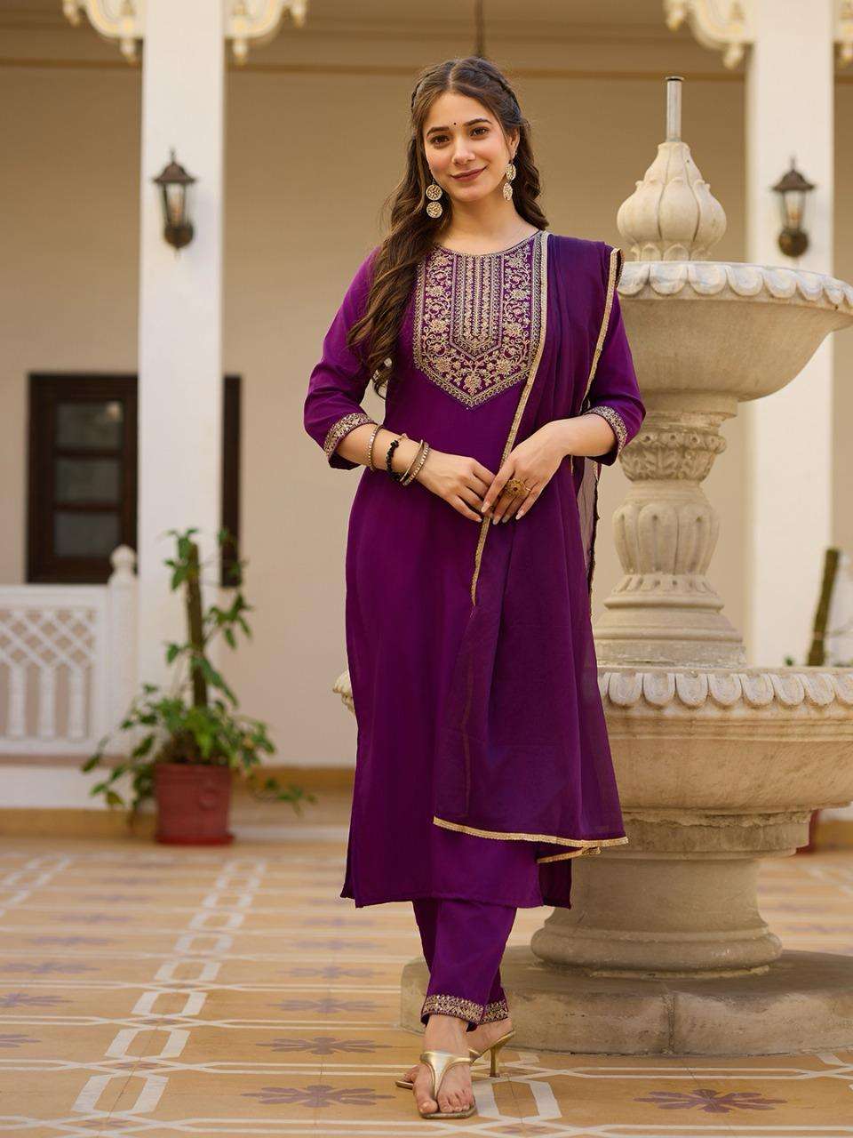 MV-629 fancy kurti collection manufacturer surat 