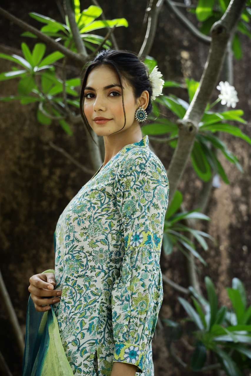 sku SP164 Roman slub Kurti collection manufacturer surat 