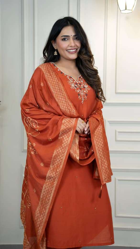 Designers Kurti Pent Dupatta Set collection manufacturer Surat 