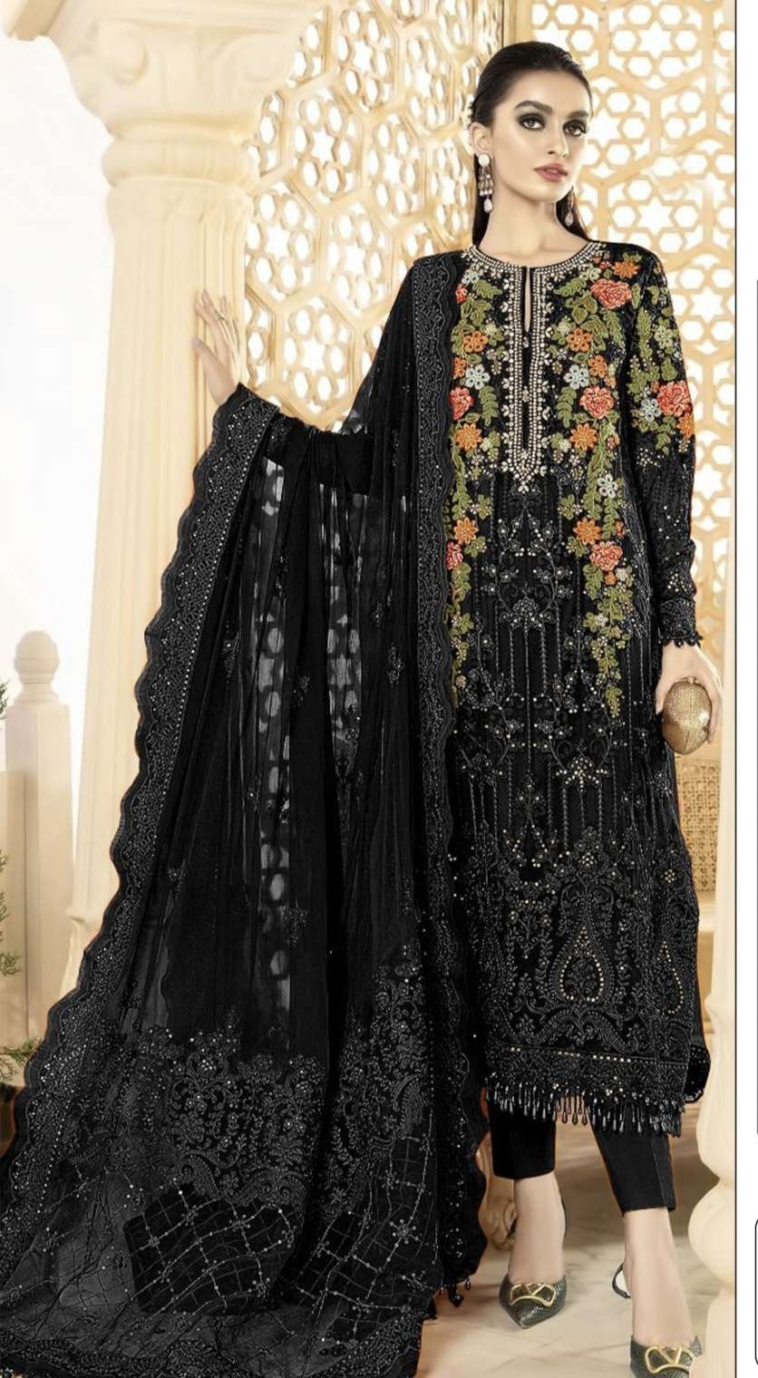 Design no  421 by Motifz suit collection manufacturer Surat 