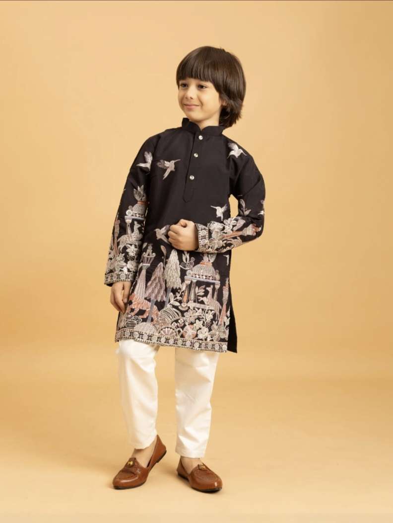 VANTARA by CLLEORA  KURTA PANT Mens Wear Kurta collection manufacturer Surat 