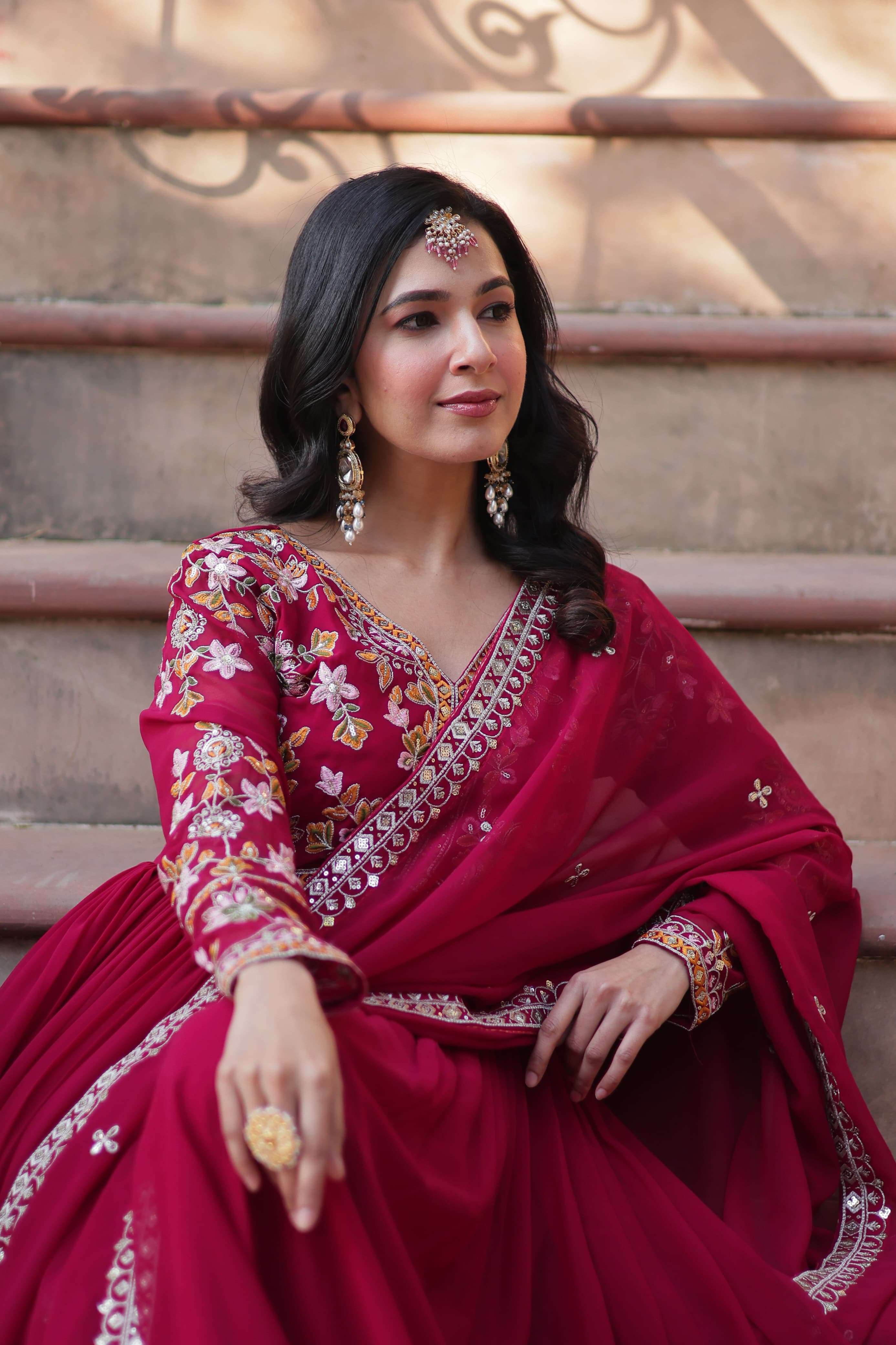 Code KA1147 READYMADE GOWN COLLECTION manufacturer Surat 