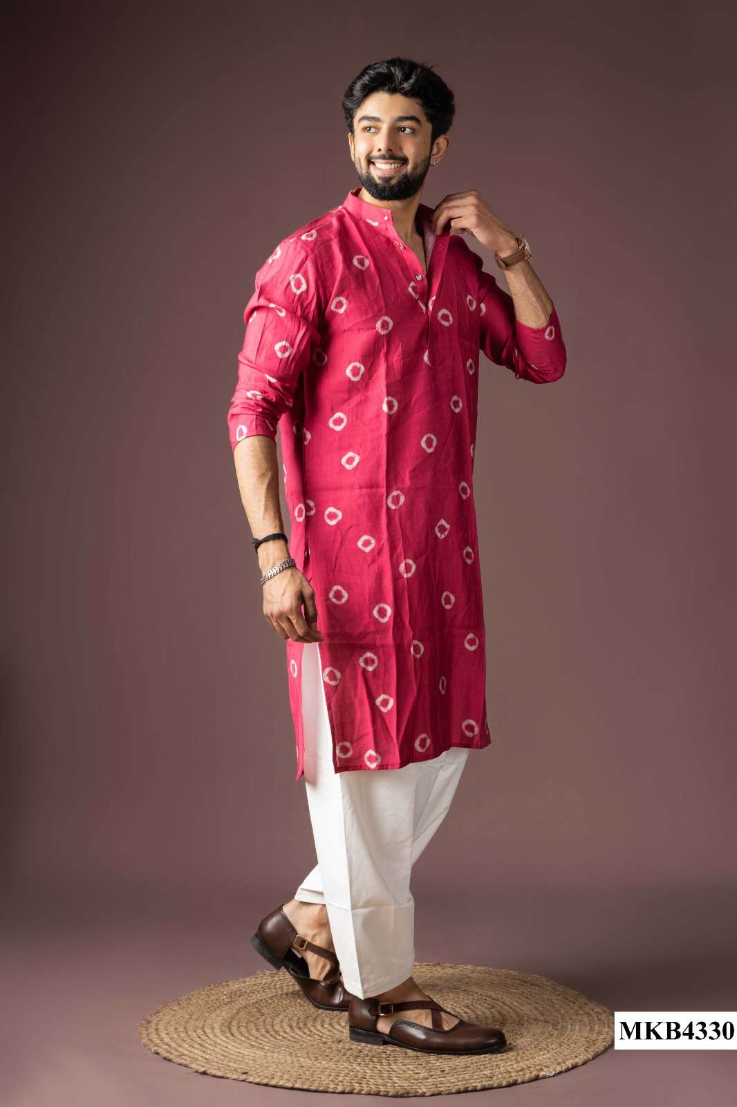 MEN s BAARATI VOL 06 Kurta collection manufacturer Surat 