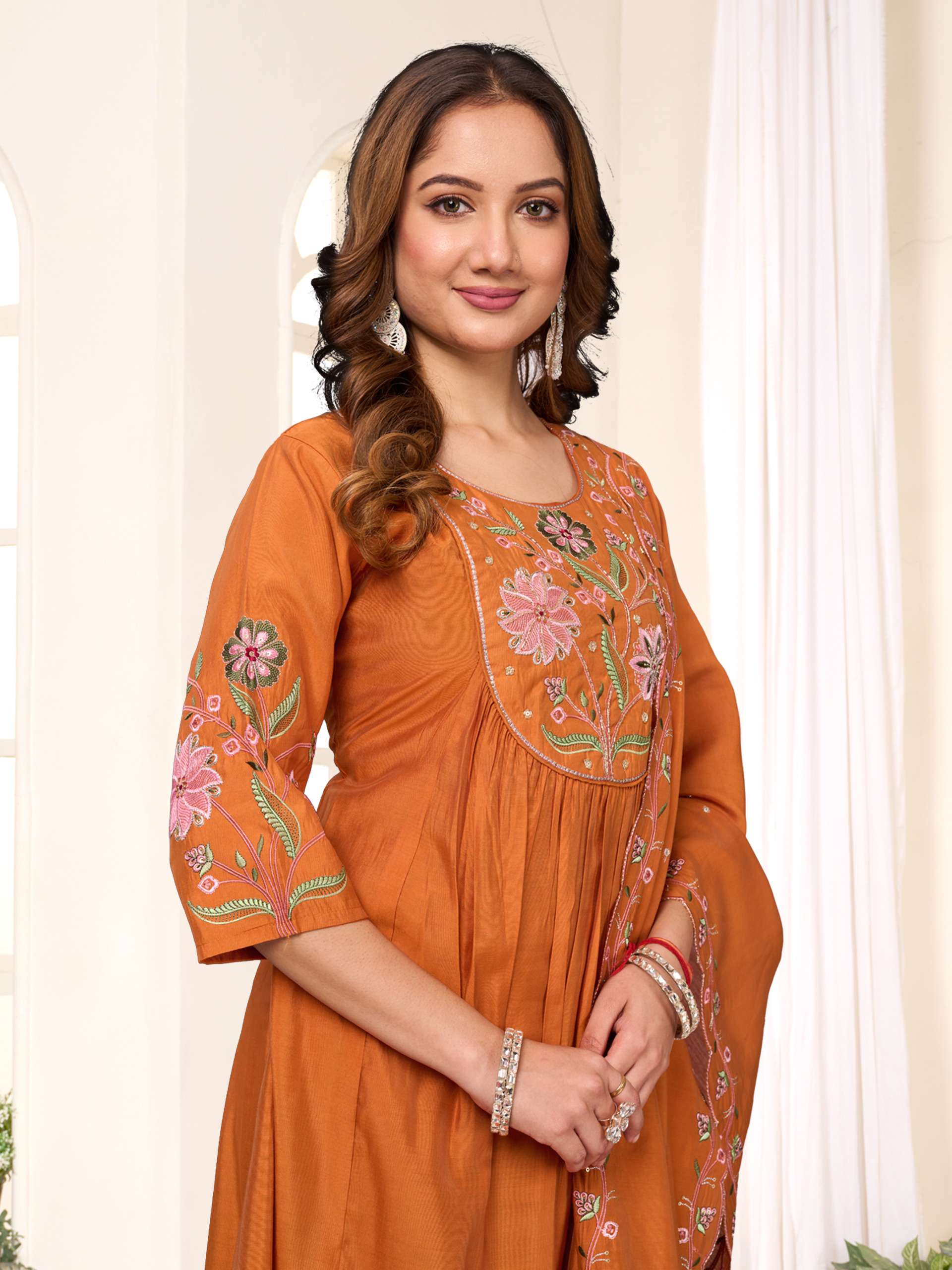 AL 136 Anarkali Kurti collection manufacturers surat 