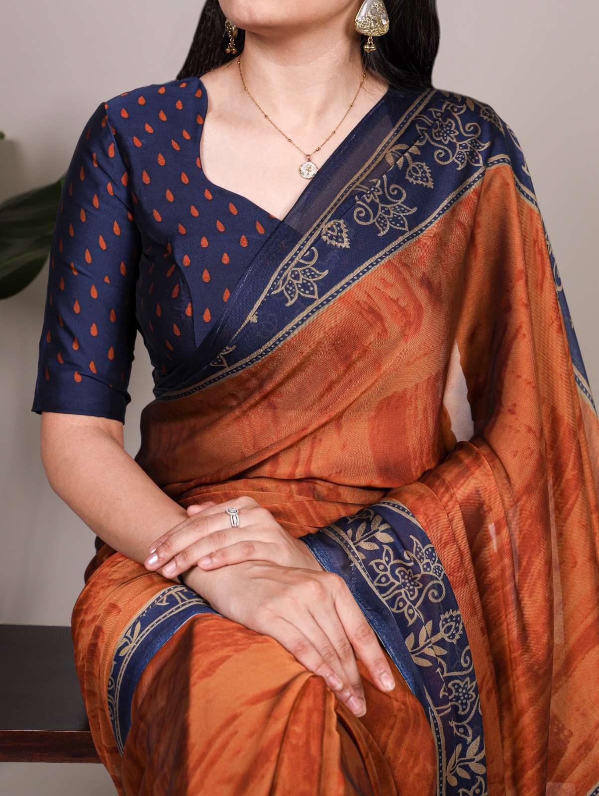 classic silk Saree Collection Manufacturer surat 