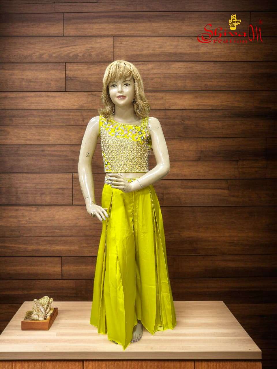 Fancy KIDS WEAR 6 collection manufacturers surat 