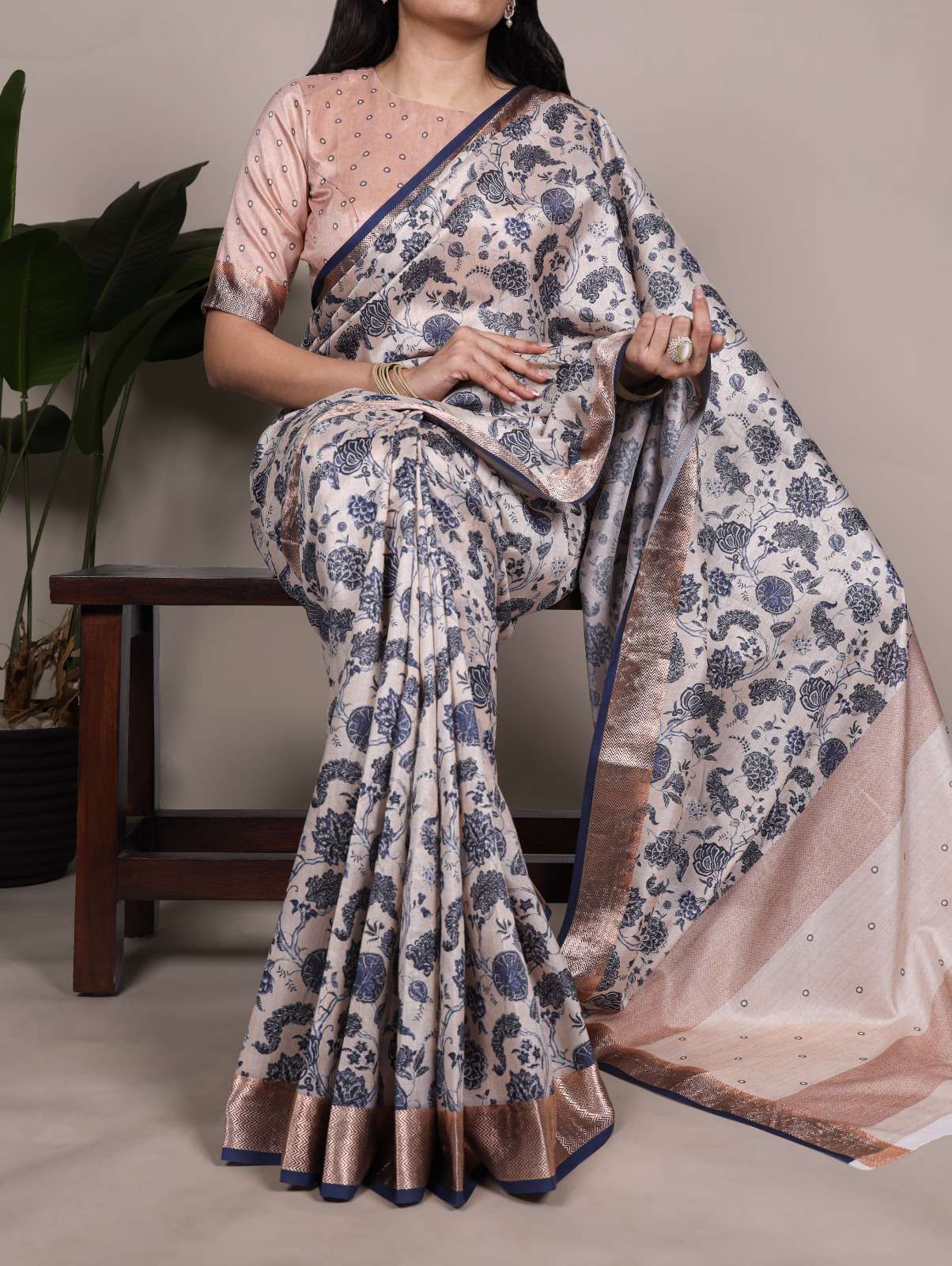 beautiful Saree Collection Manufacturer surat 