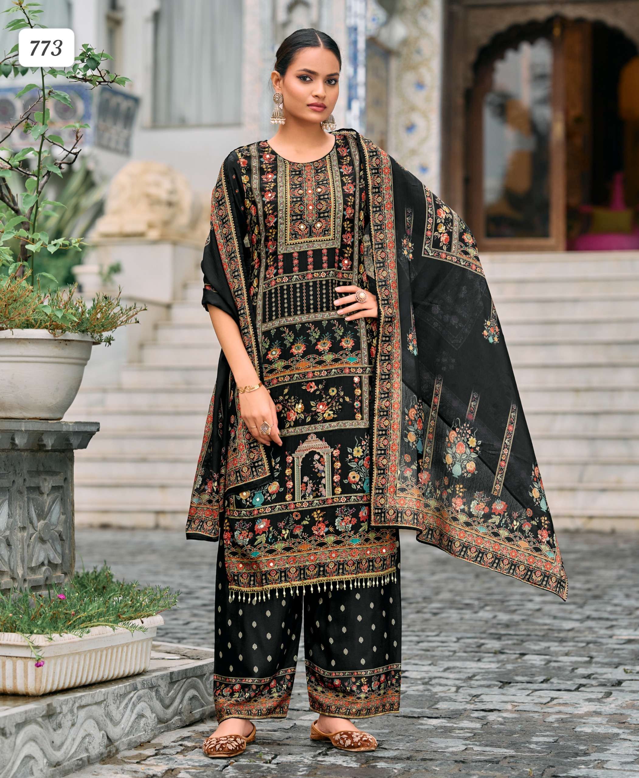 Pakistani style Kurta With Palazzo Dupatta collection manufacturers surat 