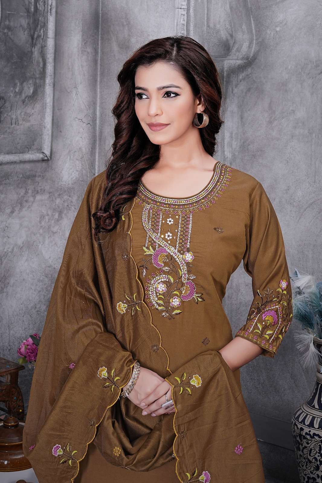 AL 139 kurti collection manufacturers surat 