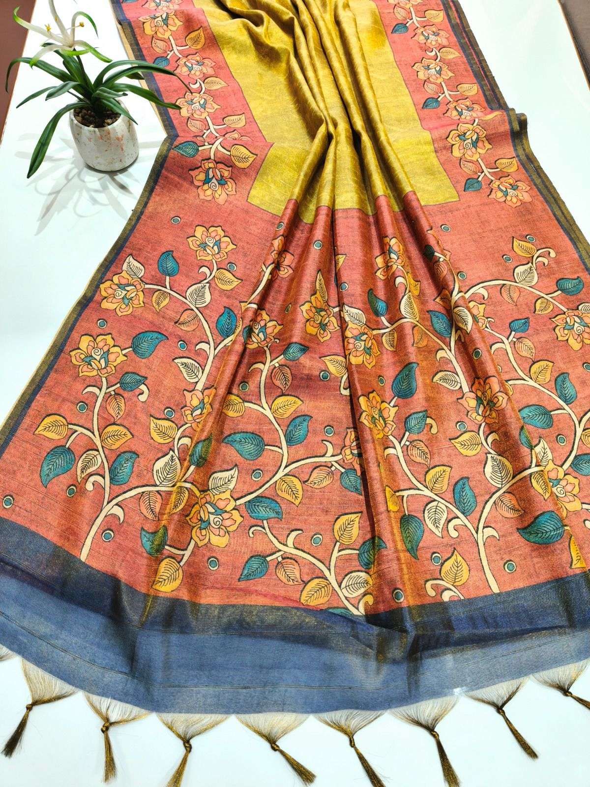 TISSUE TUSSAR 3 – Pure Look Elegance