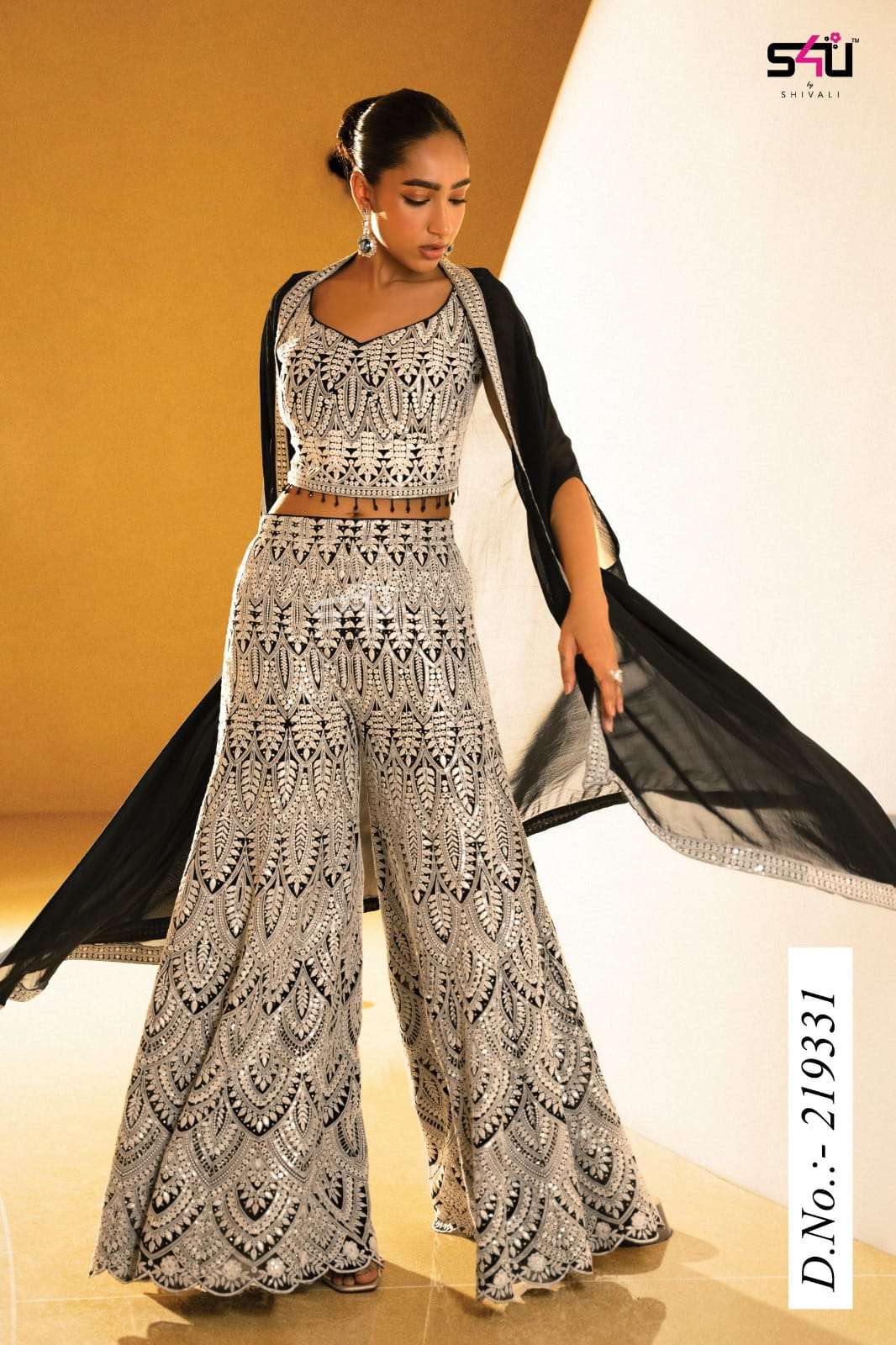 14015186 219331 S4u F INDO WESTERN collection manufacturers surat 