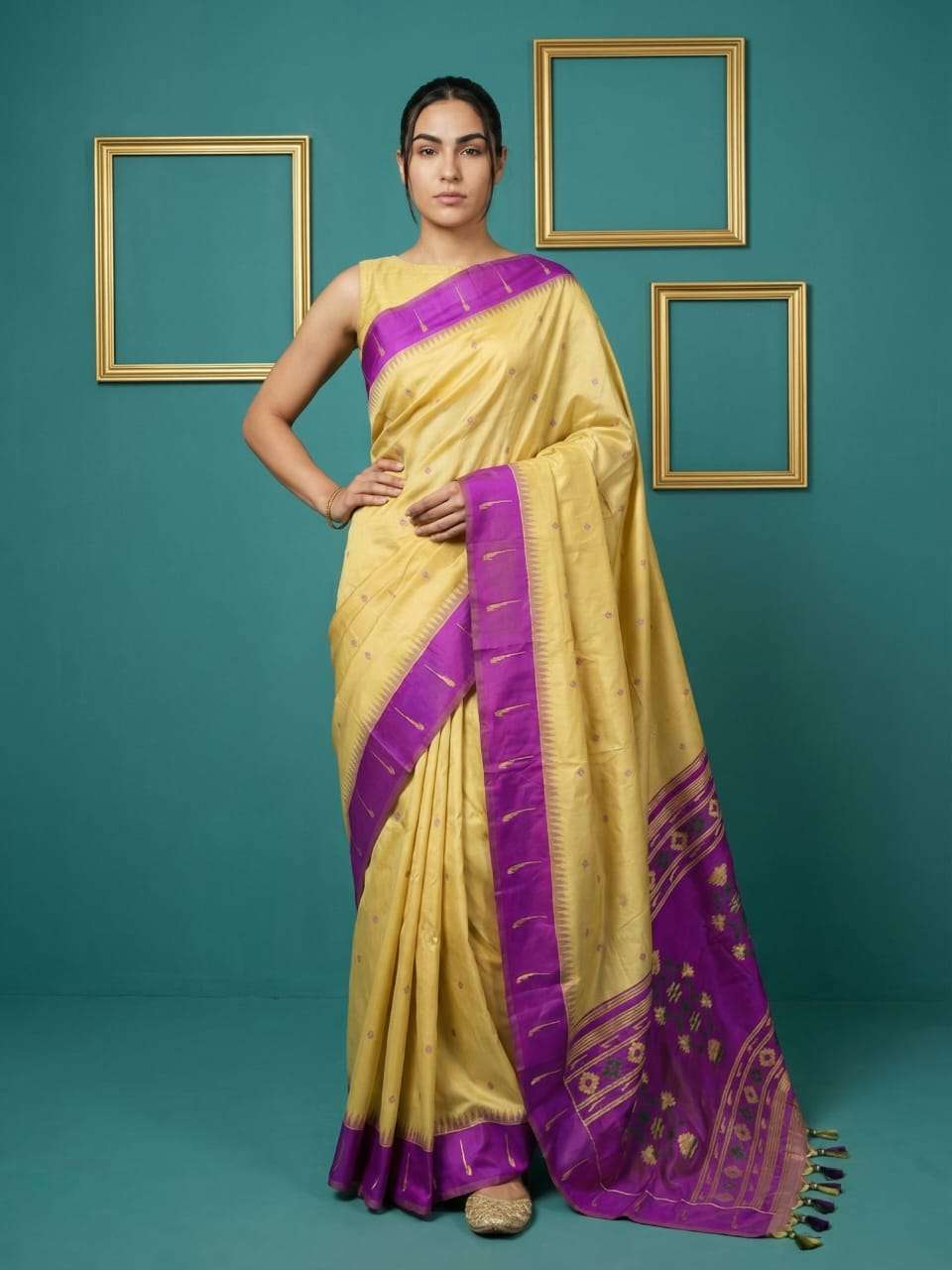 HANDLOOM saree Collection manufacturer surat 
