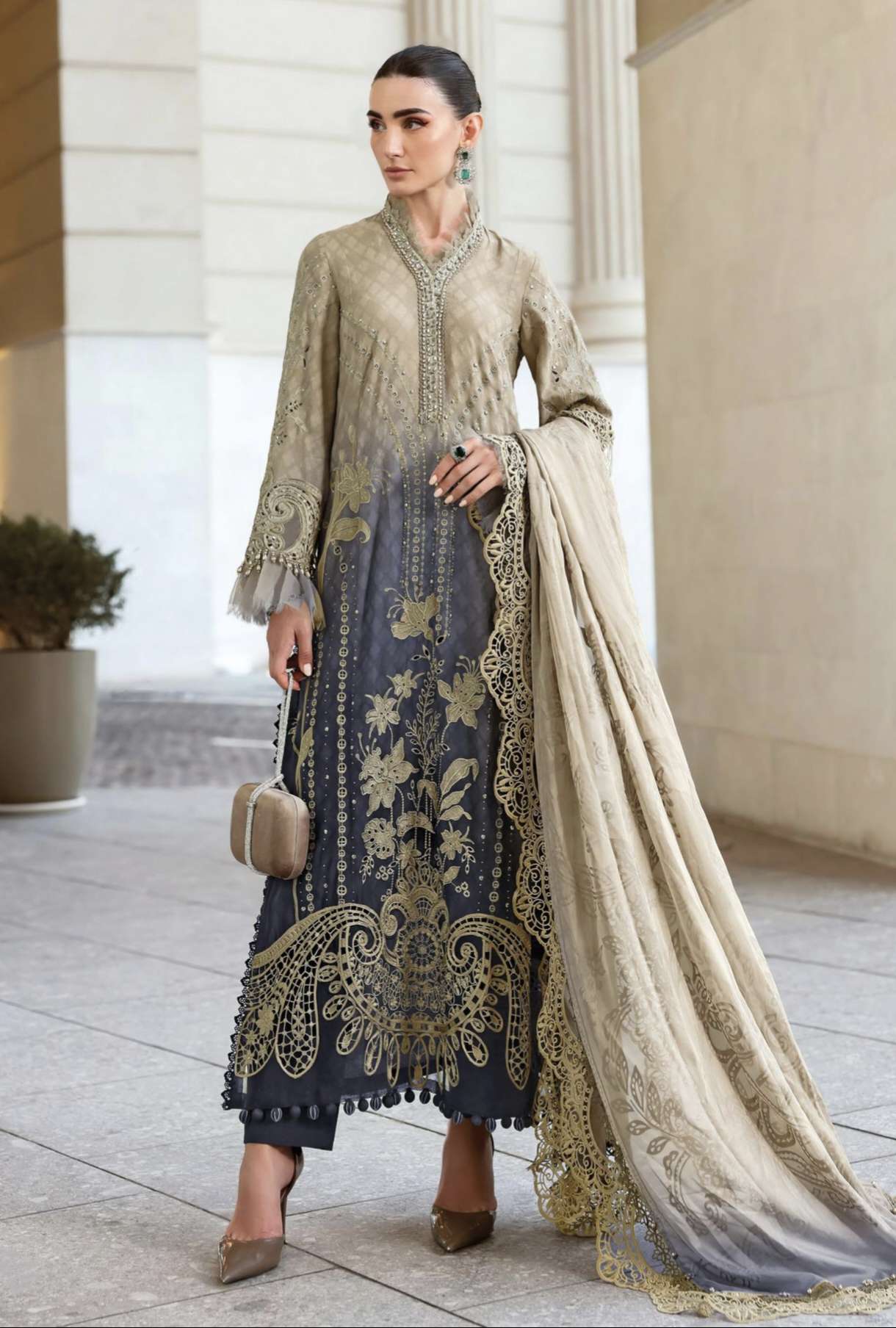 Maria B Premium Embroidered 25 DESIGN NO 1831 by DEEPSY SUIT collection manufacturers surat 