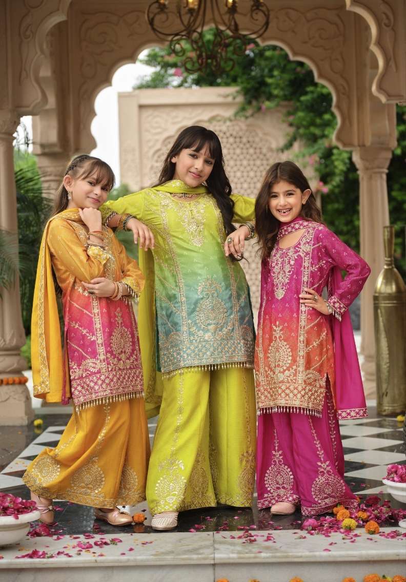ROYAL BLOSSOMS kids were Collection manufacturer surat 