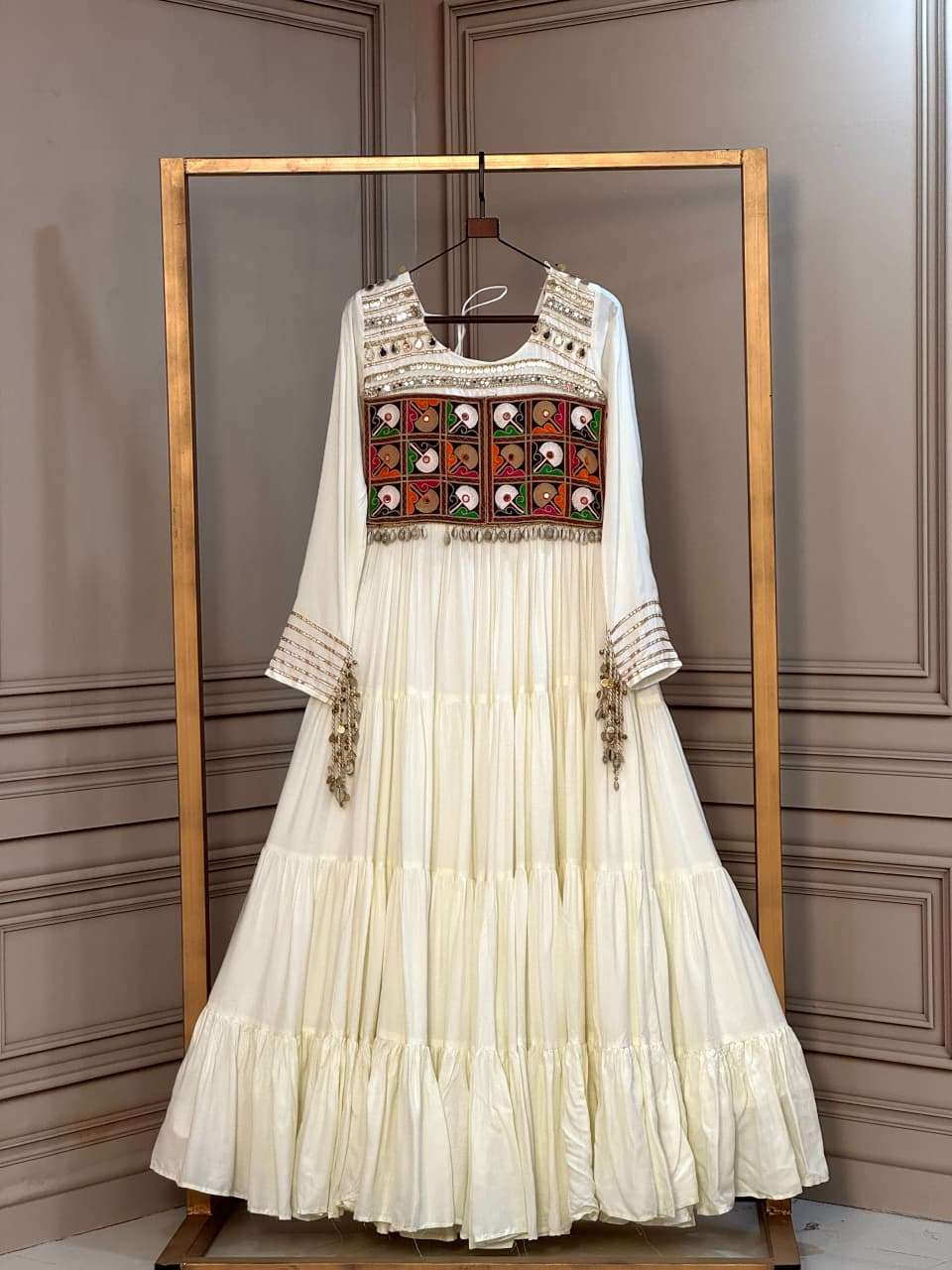Code LW 9344 NAVRATRI GOWN COLLECTION manufacturers surat