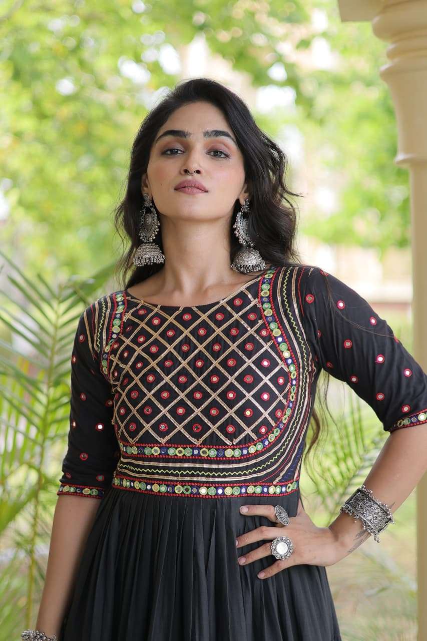 Code LW 9346 Navratri gown collections manufacturer surat 