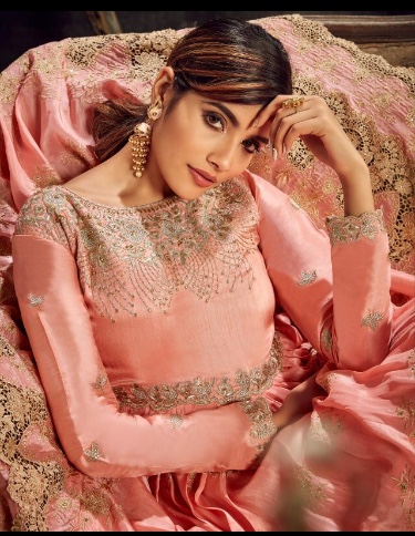 Sareena Series 7721 To 7725 By Hot Lady Singles Available Wholesaler Supplier From Surat