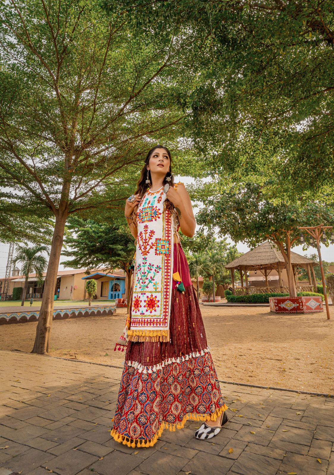 Kath Putli Female Kedia Atrangi Skirt Navratri Collection Mesmora