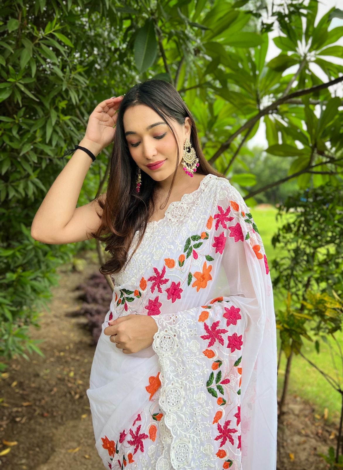 Jimmy Georgette Thread Embroidery Work Designer Sarees