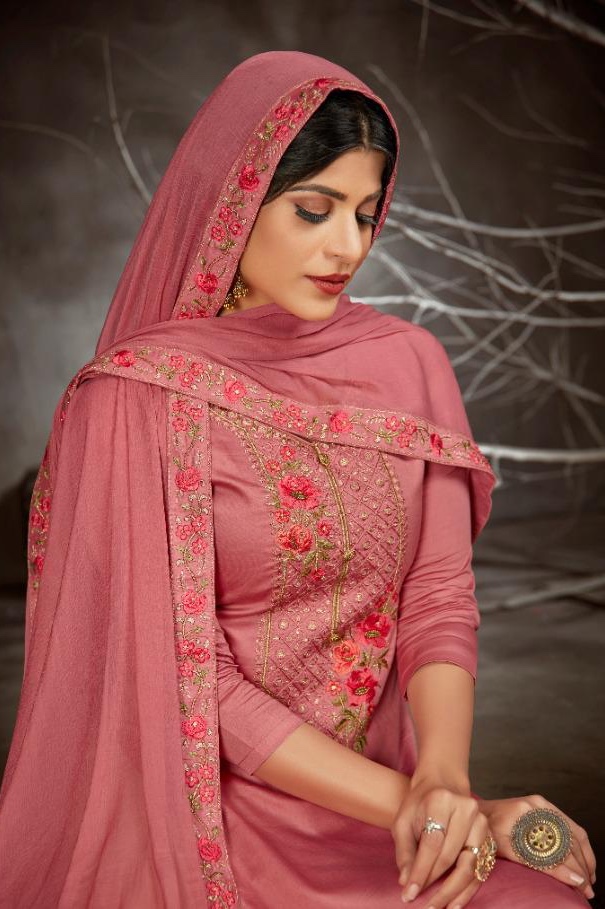 Kishana 5 By Sanskruti Silk Mills Wholesaler Supplier From Surat