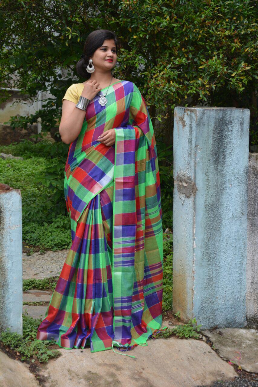 Fancy Linen Checks Printed Saree Catlog Wholesale Dealer Surat