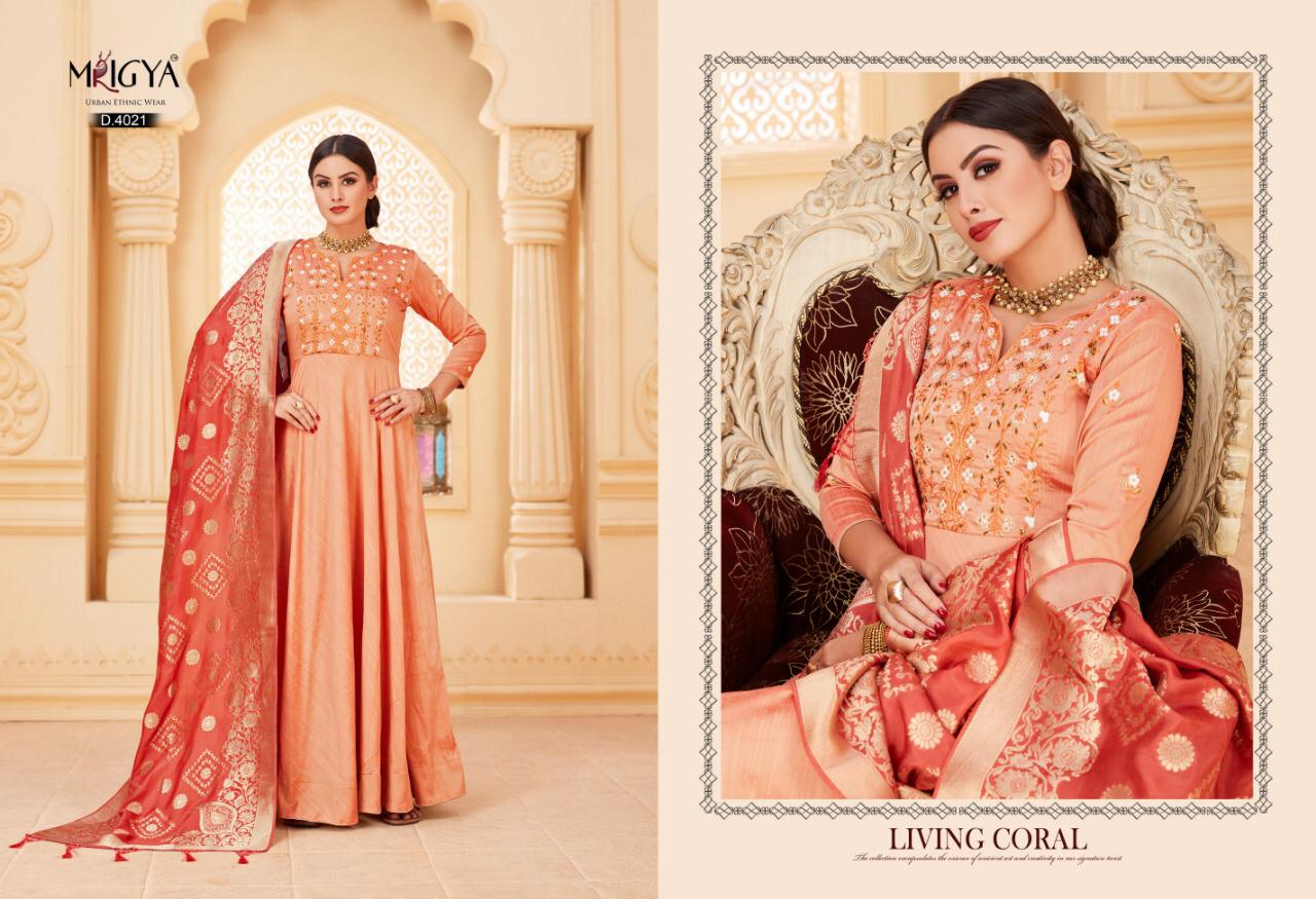 Swarna 3 By Mrigya Handloom Slub Long Ready To Wear Gowns Wholesale Supplier Gujarat