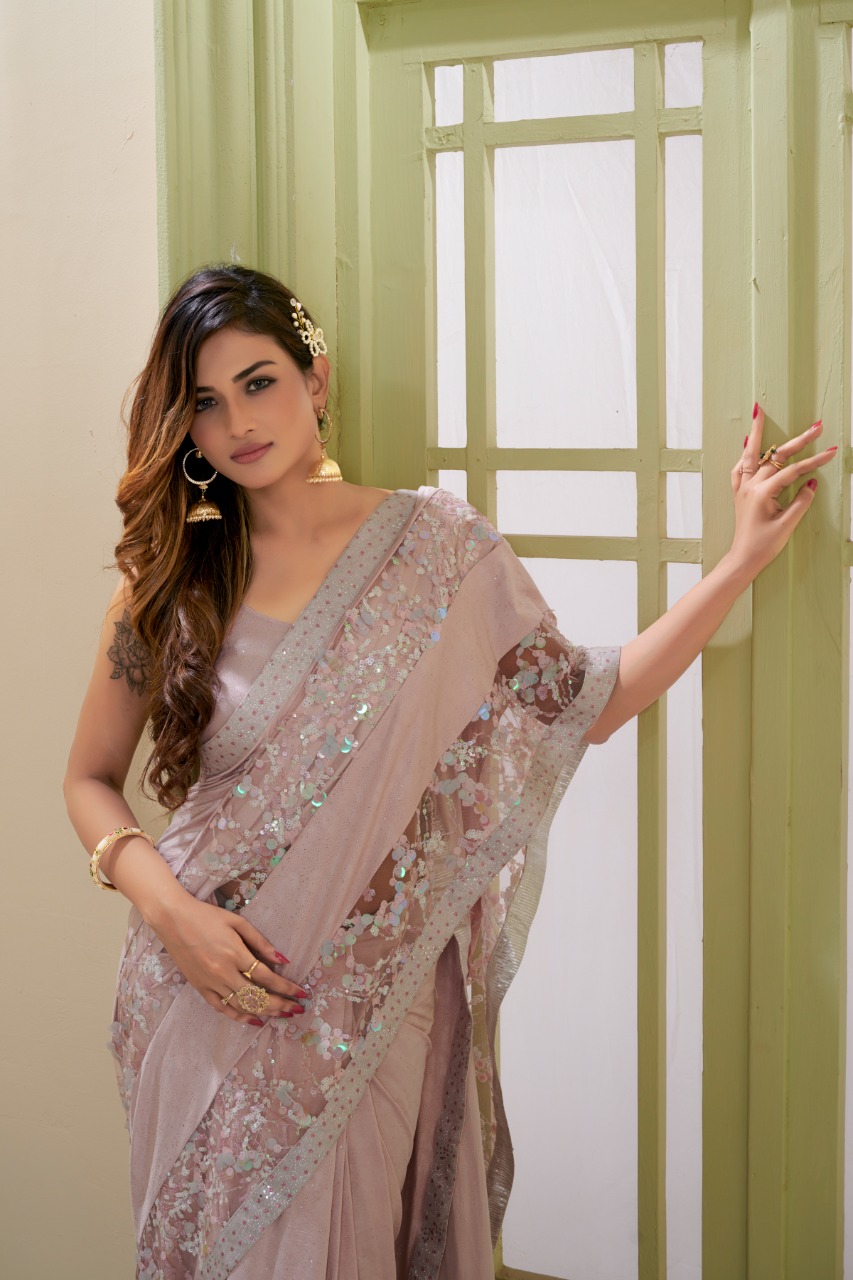 New Designer Bollywood Saree Single And Set Stockiest And Supplier From Surat