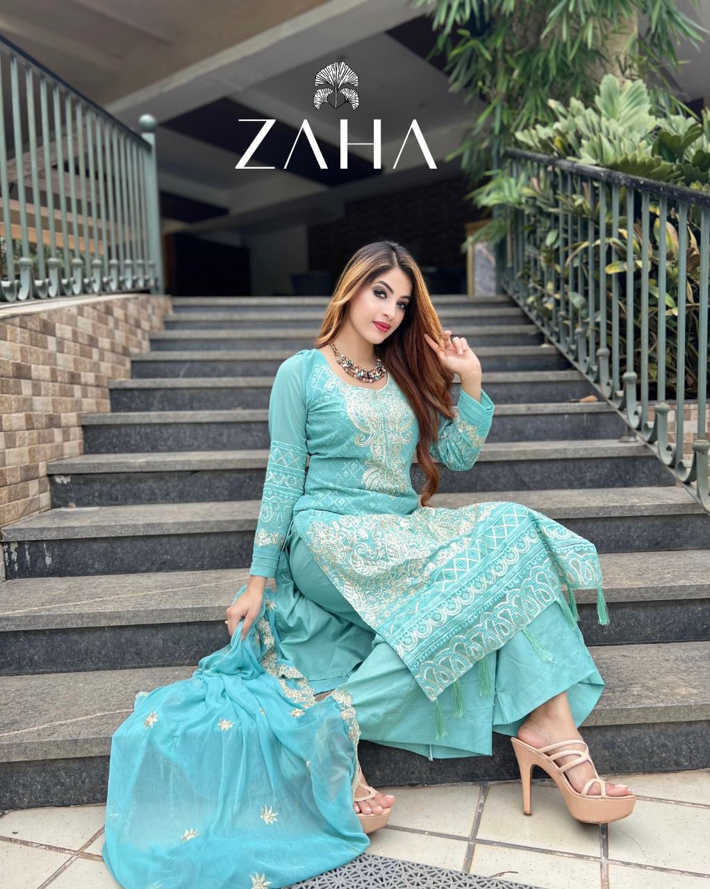 Zaha D No 10021 Hit Design Pakistani Suit Single Available Wholesaler Surat