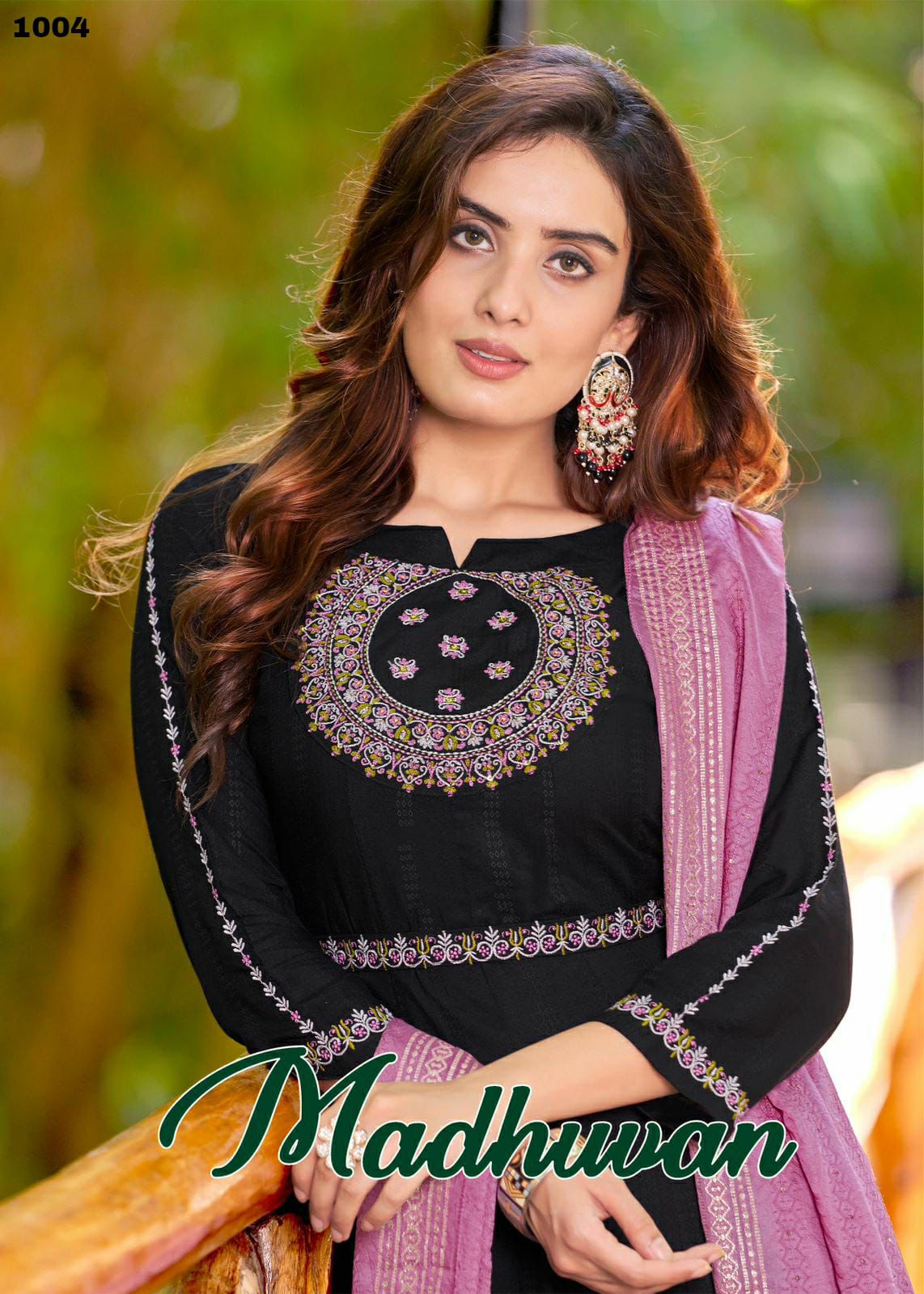 Madhuvan Handwork Kurti Bottom Dupatta